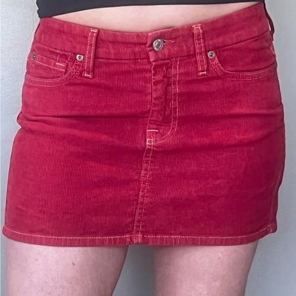 7 For All Mankind corduroy red mini skirt - Picture 4 of 9